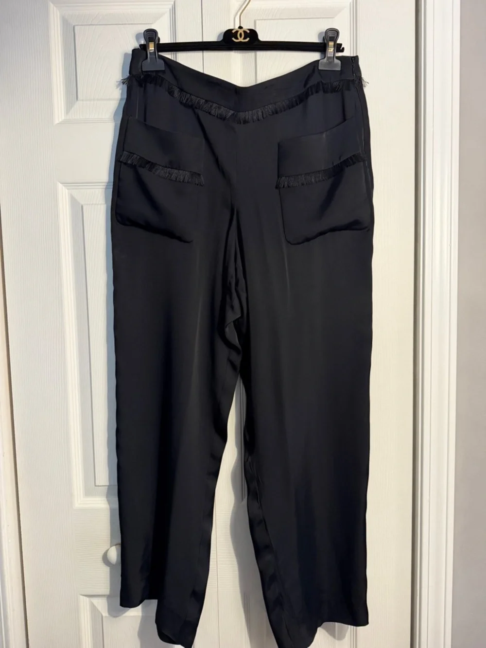 Black Chanel fringe viscose pants. FR42